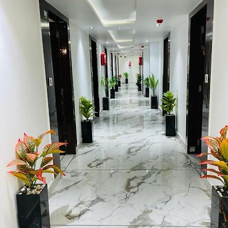 אחמדאבאד Hotel New German מראה חיצוני תמונה