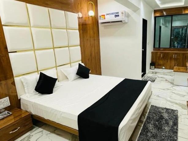 אחמדאבאד Hotel New German חדר תמונה