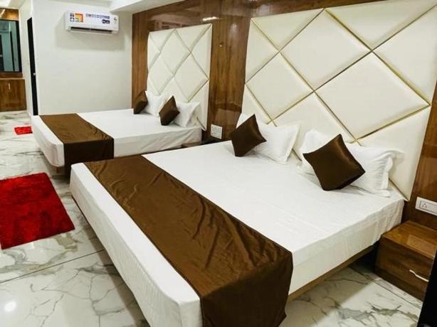 אחמדאבאד Hotel New German חדר תמונה